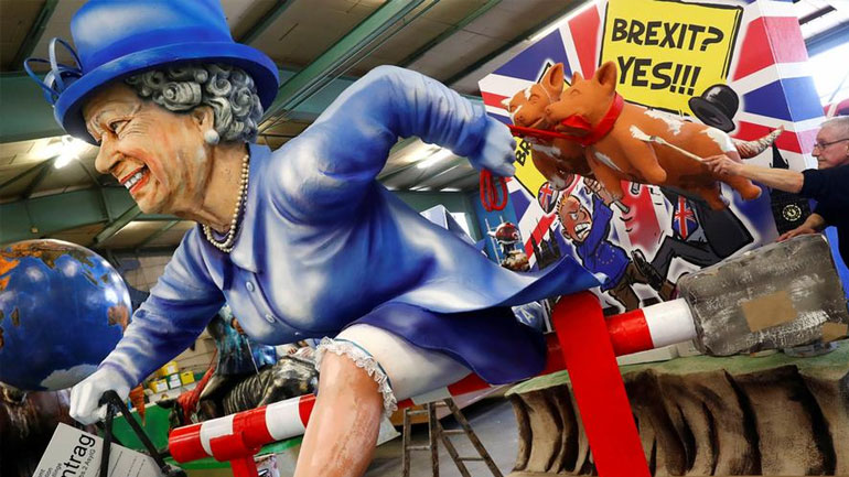 Deutsche Welle: Μπίζνες δις στο γερμανικό καρναβάλι