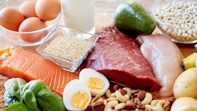 Η υγιεινή διατροφή και η απώλεια βάρους μπορούν να μετριάσουν τα συμπτώματα της κατάθλιψης