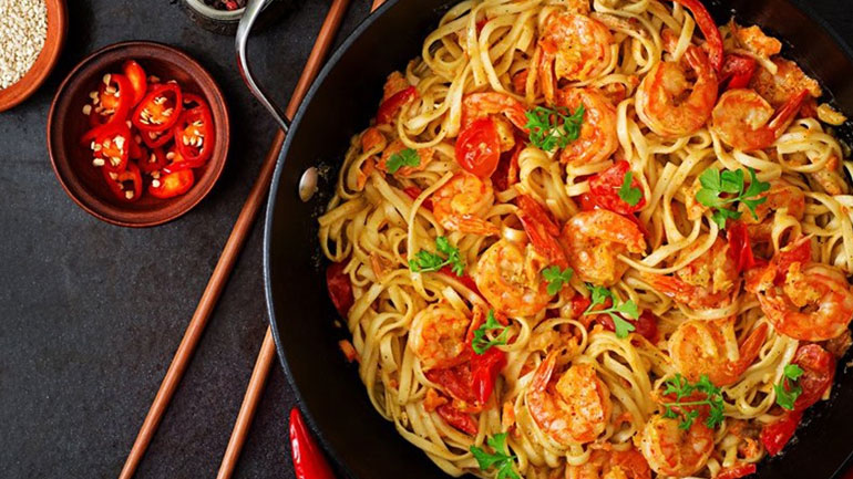 Noodles με γαρίδες