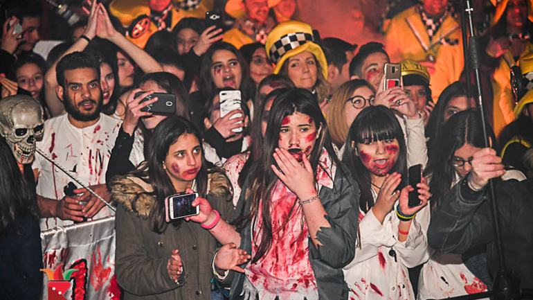 Ρυθμός, χορός και κέφι στο 7ο Καλαματιανό Καρναβάλι