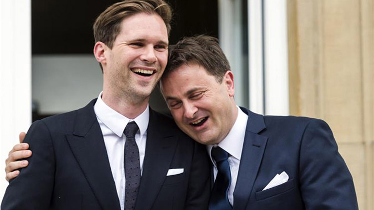 Ο πρωθυπουργός του Λουξεμβούργου υπερασπίστηκε τον «γάμο» του με άνδρα