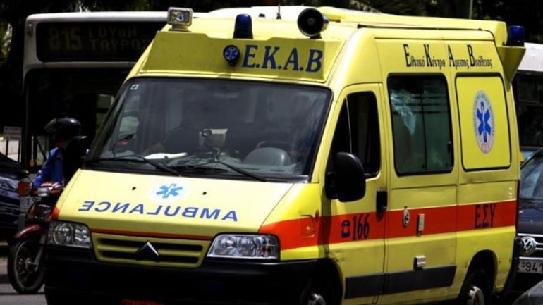 Θεσσαλονίκη: Νεκρός πυροσβέστης στη διάρκεια κατάσβεσης πυρκαγιάς Θεσσαλονίκη: Νεκρός πυροσβέστης στη διάρκεια κατάσβεσης πυρκαγιάς