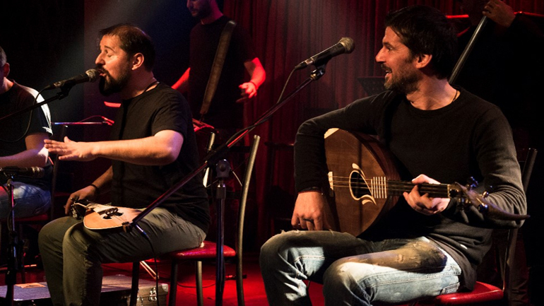 Γιώργος και Νίκος Στρατάκης στον Σταυρό του Νότου