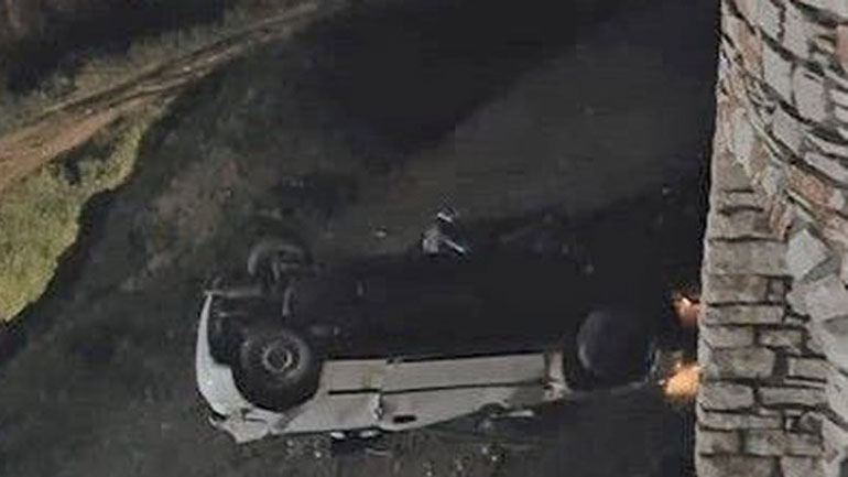 Νάξος: Αυτοκίνητο έπεσε σε γκρεμό