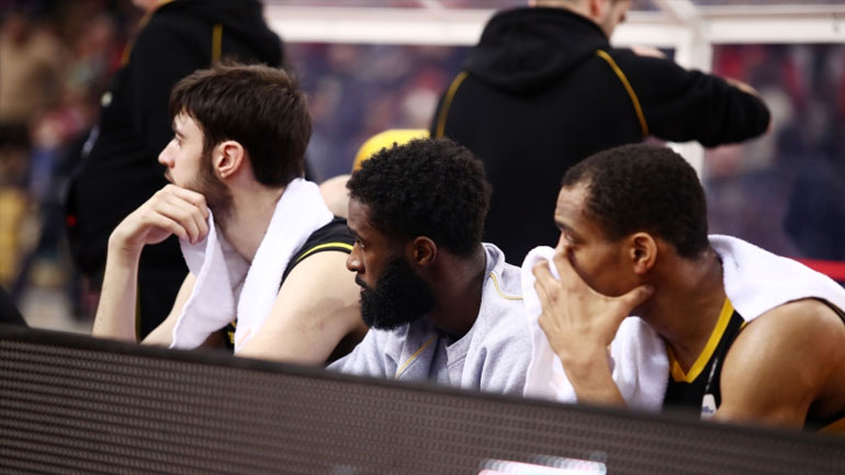 ΑΕΚ: Τιμωρία απαγόρευσης μεταγραφών από τη FIBA – Δεν ανησυχούν οι «κιτρινόμαυροι»