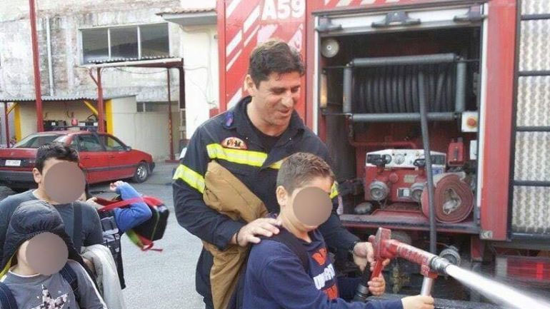 Θεσσαλονίκη: Τη λύπη της για τον θάνατο του πυροσβέστη εν ώρα καθήκοντος εκφράζει η υφυπουργός Εσωτερικών, Ελ. Χατζηγεωργίου