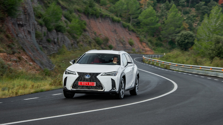 Ευέλικτο μέσα στα αστικά κέντρα και ευχάριστο στον ανοικτό δρόμο