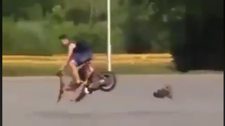 Ένα υπέρτατο δίτροχο fail..