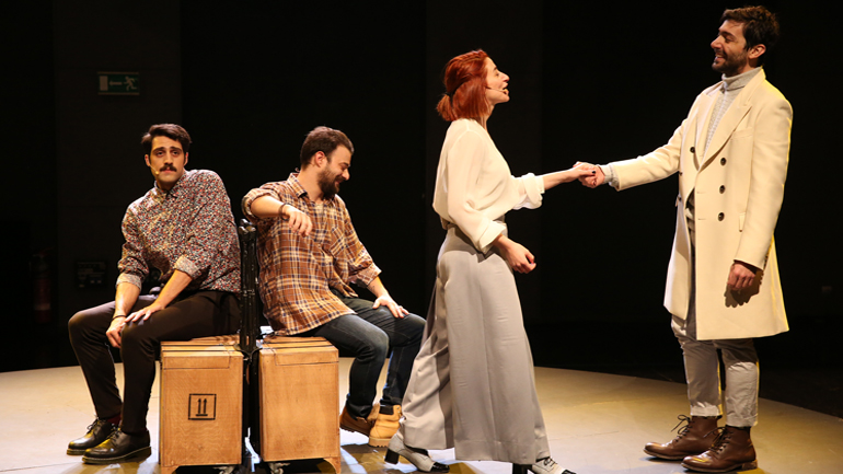 «Απλή μετάβαση» live από το Εθνικό Θέατρο σε 8 ακριτικούς δήμους