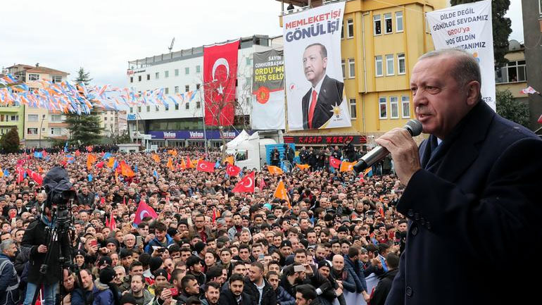 Ο διχασμός της τουρκικής κοινωνίας ως εκλογικό όπλο