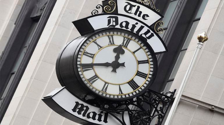 Daily Mail: Επιστρέφει 896 εκατ. στερλίνες στους μετόχους