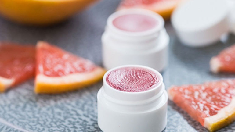 Diy lip balms για γρήγορη ενυδάτωση στα χείλη!