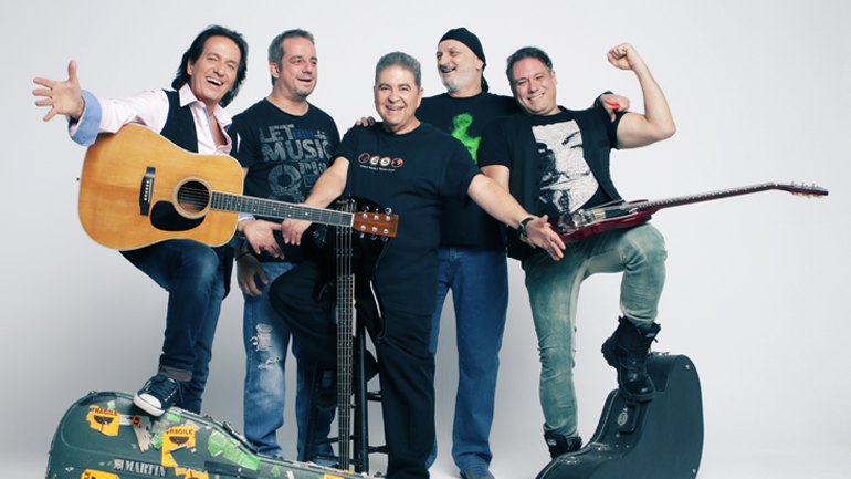 The Party Goes On με τον Πασχάλη στο Royal