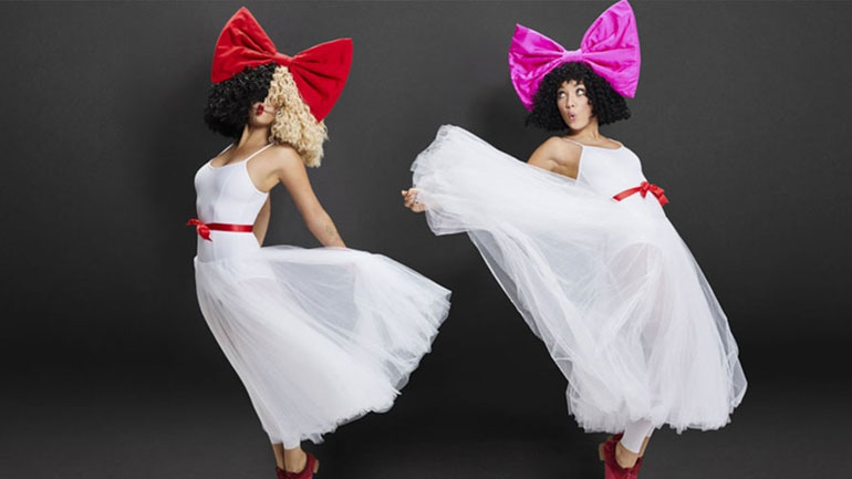 H Sia λανσάρει τη δική της συλλογή από παπούτσια μπαλέτου!