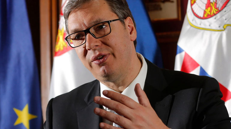 Σερβία: Ο Βούτσιτς αφήνει να εννοηθεί πως θα μπορούσε να αναγνωρίσει το Κόσοβο