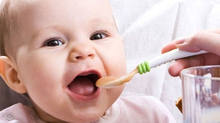 Τα βήματα για απογαλακτισμό του μωρού