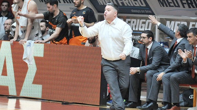 Γιατράς: «Nιώθω περήφανος για την ομάδα μου»