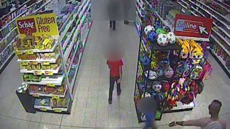 Bρετανία: Ένας 40χρονος καταδικάστηκε αφού οργάνωσε μια επίθεση με οξύ εναντίον του ανήλικου γιου του Bρετανία: Ένας 40χρονος καταδικάστηκε αφού οργάνωσε μια επίθεση με οξύ εναντίον του ανήλικου γιου του