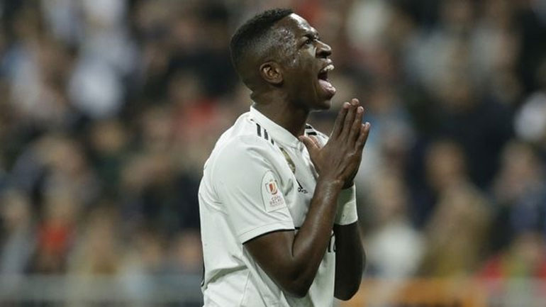 Ρεάλ: Χάνει το υπόλοιπο της σεζόν ο Βινίσιους