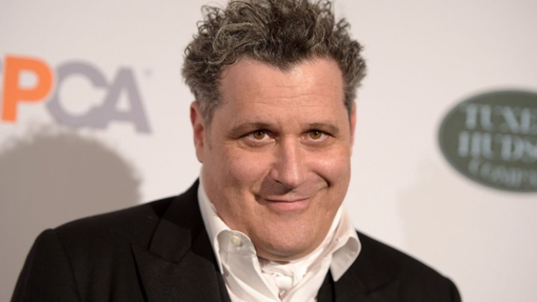 «Παγιδευμένος στο σώμα ενός σχεδιαστή μόδας», αυτοχαρακτηρίζεται ο Isaac Mizrahi