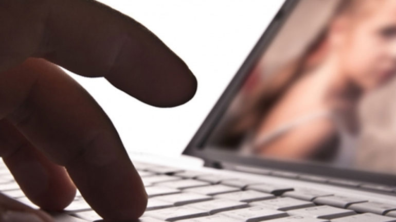 Σκληρό υλικό παιδικής πορνογραφίας στην κατοχή ηλικιωμένου στην Κρήτη