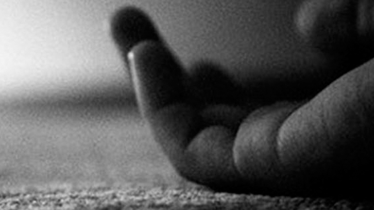 Πάτρα: Νεκρός βρέθηκε 23χρονος στο διαμέρισμά του Πάτρα: Νεκρός βρέθηκε 23χρονος στο διαμέρισμά του