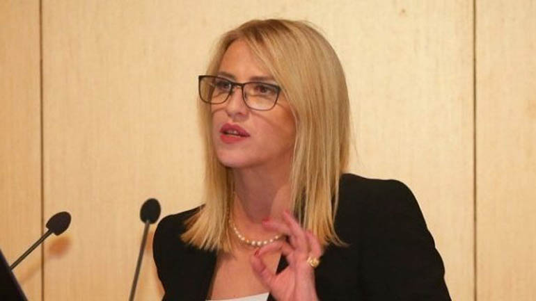 Ρένα Δούρου: «Δεν κόψαμε κορδέλες εγκαινίων, αλλά τον γόρδιο δεσμό με έργα που είχαν βαλτώσει»