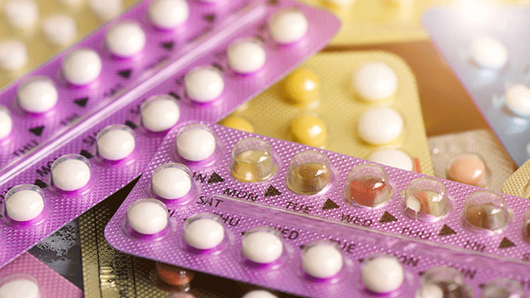 Πώς μπορεί η λήψη αντισυλληπτικών να αυξήσει το μέγεθος των μαστών;