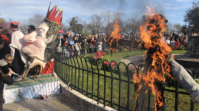 «Κάηκε ο καρνάβαλος, έπεσαν οι μάσκες» στην Κέρκυρα