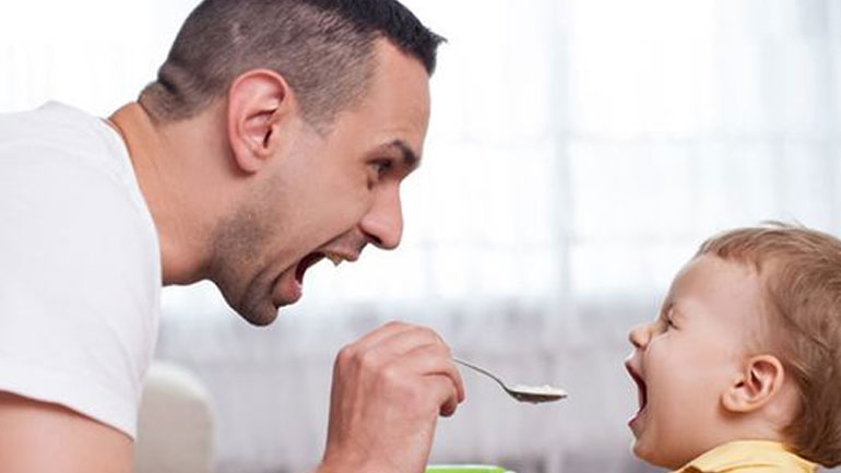 Ο πολύτιμος ρόλος του μπαμπά στην ανατροφή του παιδιού