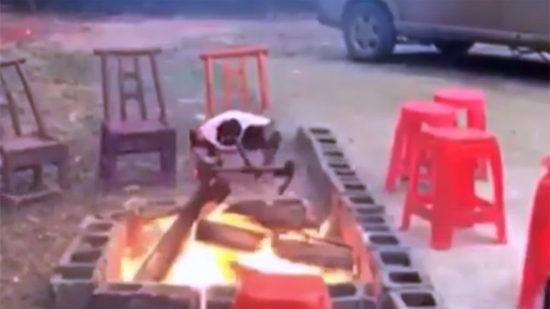 Epic Fail με την προσπάθεια κινηματογράφισης μπάρμπεκιου σε κάμπινγκ