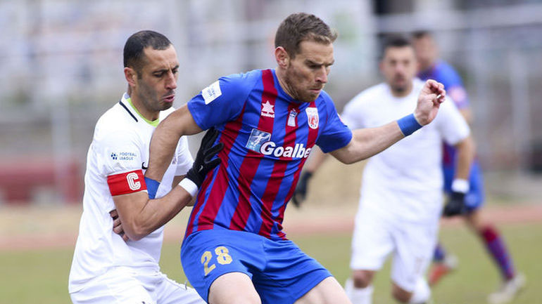 «Σκόνταψαν» οι πρωτοπόροι της Football League