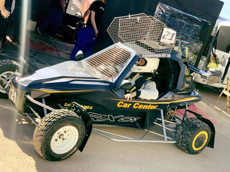 Ο Νώντας Καρανικόλας...