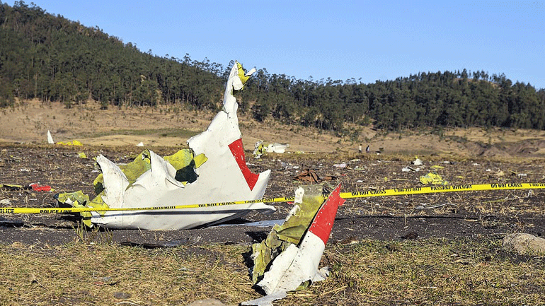 ΗΠΑ: Η υπουργός Μεταφορών εξετάζει «με μεγάλη προσοχή» τις συντριβές των Boeing Co 737 MAX 8