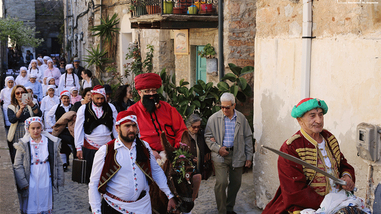 Χίος: Αναβίωσε και φέτος το έθιμο του Αγά στα Μαστιχοχώρια