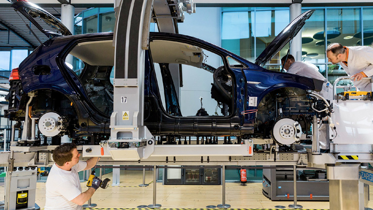 H VW μειώνει το εργατικό δυναμικό κατά 7.000 θέσεις