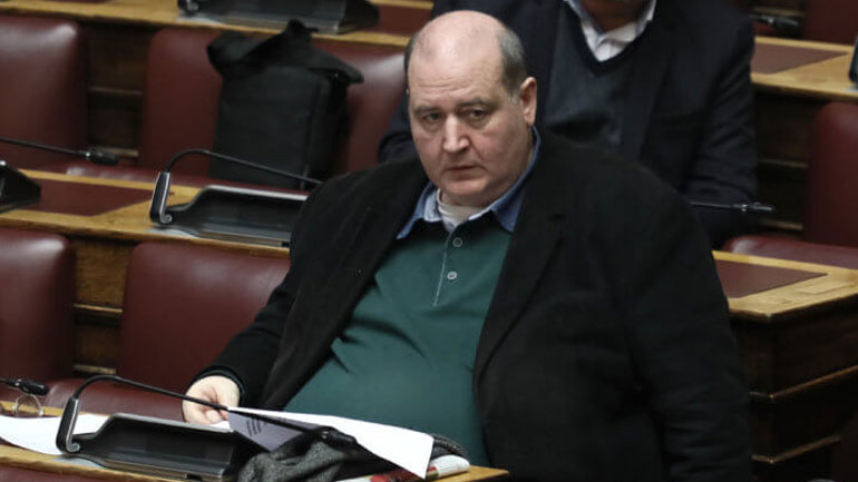 Φίλης σε Κυρίτση: Εγώ θυμάμαι νεκρούς από μολότοφ στη Μarfin