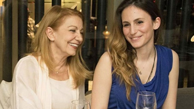 Πέμυ Ζούνη: «Όταν έµαθα πως η κόρη µου έχει ένα πολύ σοβαρό πρόβληµα υγείας…»