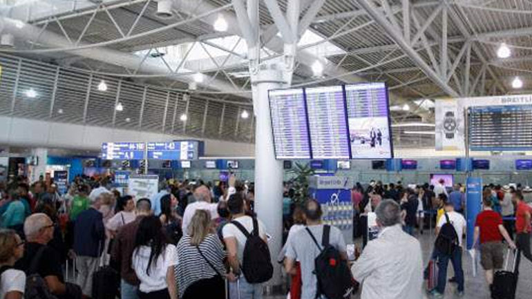 Ανοδική πορεία κατέγραψε η επιβατική κίνηση στα αεροδρόμια