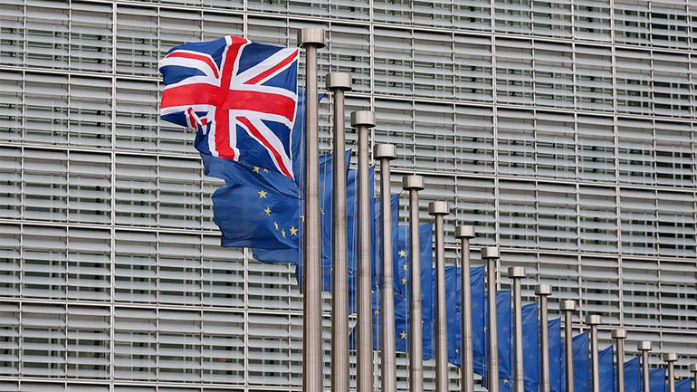 «Δεν αρκεί η Βρετανία να καταψηφίζει ένα Brexit χωρίς συμφωνία»