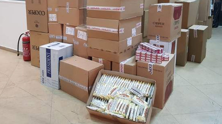 Εξαρθρώθηκε κύκλωμα που διακινούσε λαθραία τσιγάρα