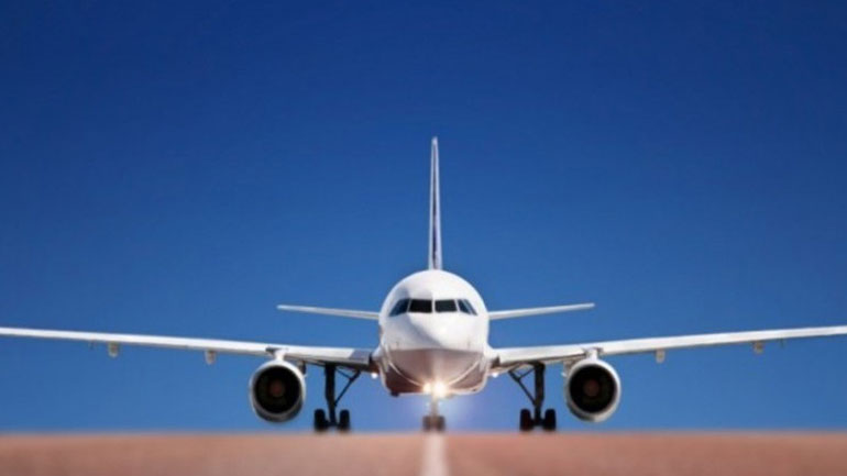 Αναγκαστική προσγείωση Boeing 737-800 στη Ρωσία