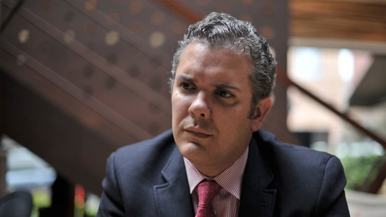 Πρόεδρος Κολομβίας: Μια στρατιωτική επέμβαση δεν είναι λύση για τη Βενεζουέλα