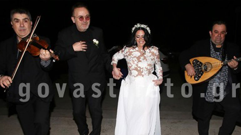 Σταμάτης Γονίδης: Πλούσιο φωτογραφικό υλικό από το γάμο της κόρης του!
