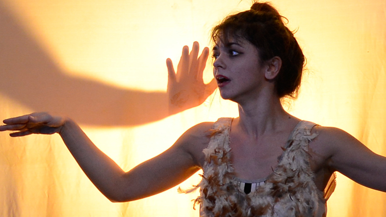 «Η Φάρμα του Διαδικτύου» στον  «Ελληνικό Κόσμο»