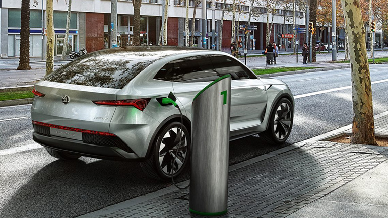 Η Skoda τοποθετεί 7.000 σταθμούς φόρτισης στην Τσεχία