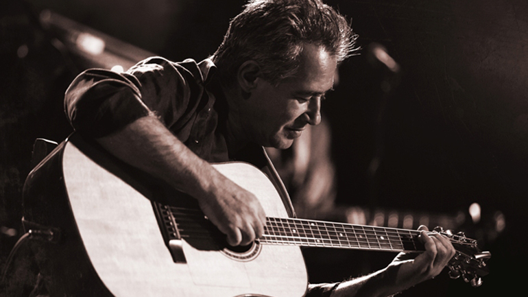 Ο Παντελής Θαλασσινός στον Σταυρό του Νότου