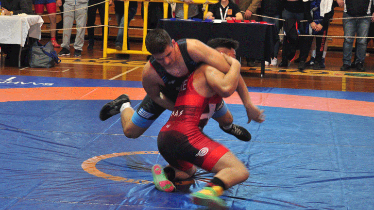 Πάλη: Ευκαρπία και Ολύμπιοι πρωταθλητές Ελλάδας