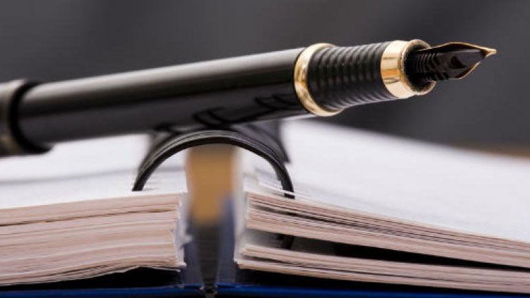 Απεβίωσε ο δημοσιογράφος Θανάσης Ηλιοδρομίτης