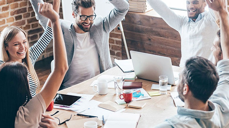 Τι να κάνετε για να νιώθετε καλά στη δουλειά σας